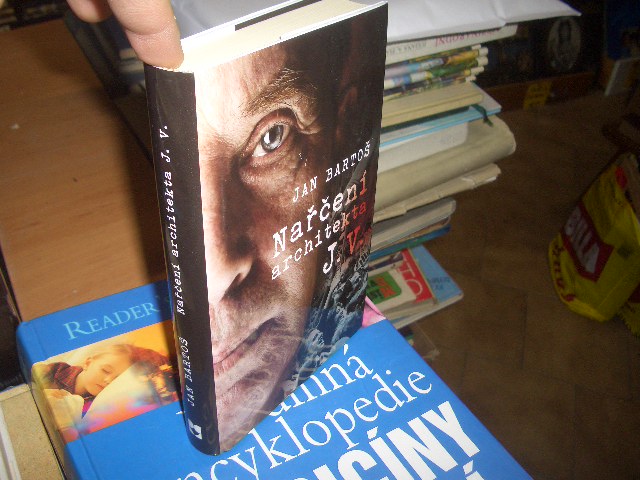 Zav��t okno