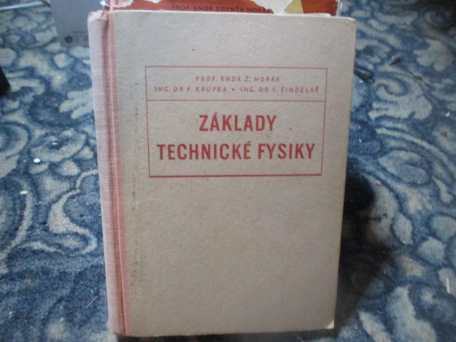Zav��t okno