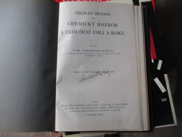Zav��t okno