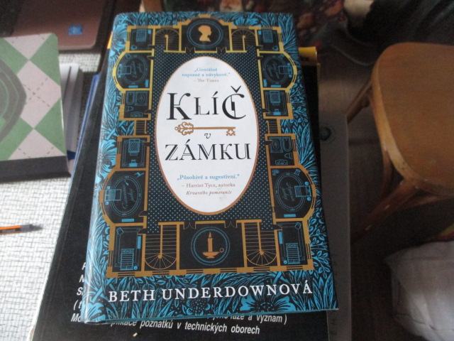 Zav��t okno
